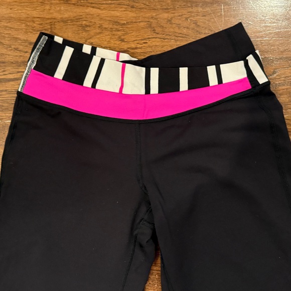 Lululemon Flared Pants - Black with l Pink and Striped Waistband - Size 4 - Picture 3 of 5